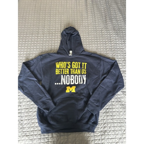 Who's Got It Better Than Us Nobody Michigan Hoodie Boys XL/mens Small Football - Picture 1 of 6